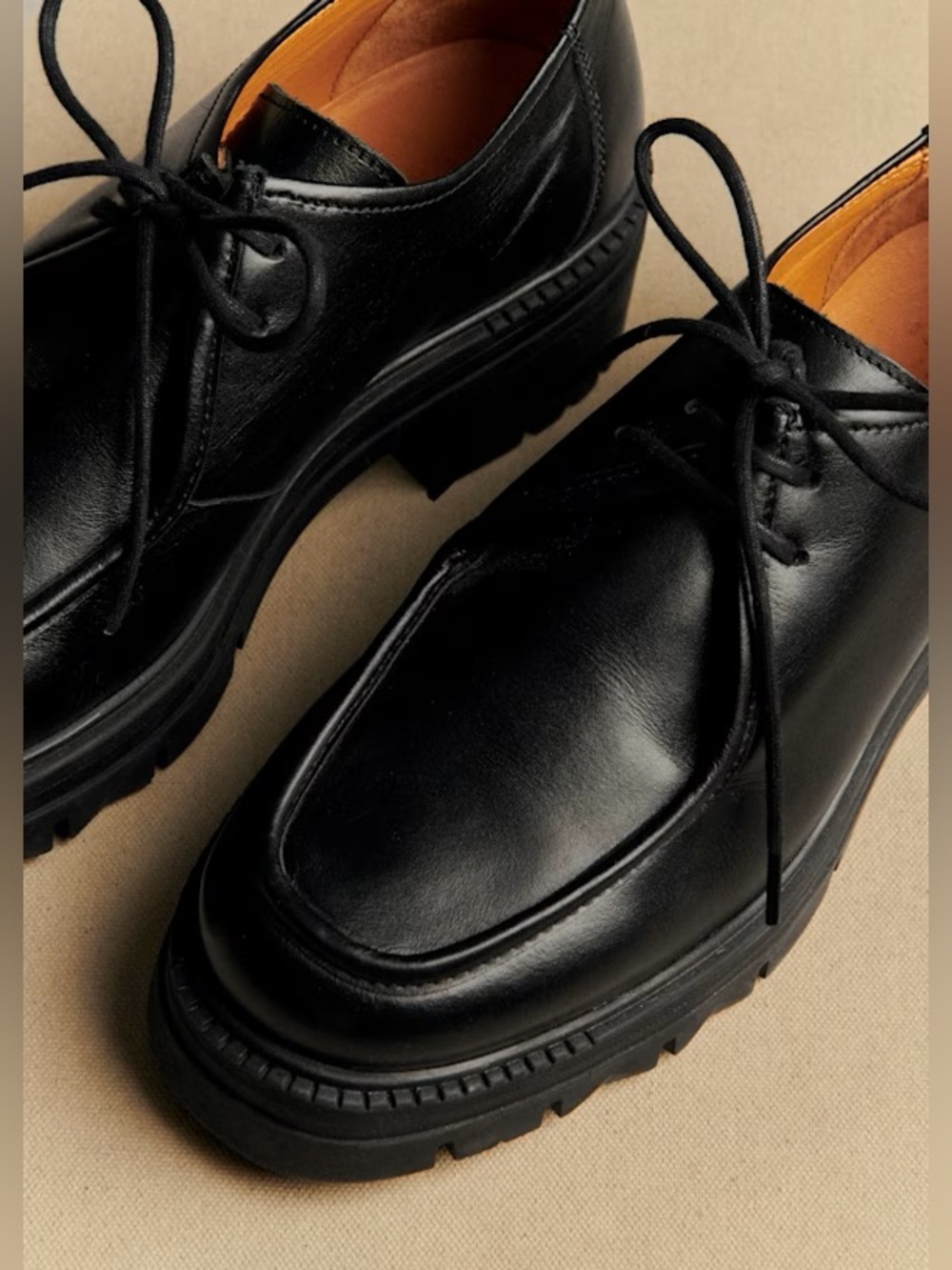 SÉZANE MARKUS LOAFERS. Black